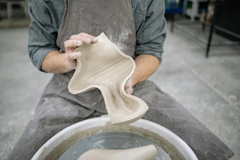 Clay Vessels and Beauty Vessels: Britain's Ceramic Renaissance Transforms Luxury Packaging