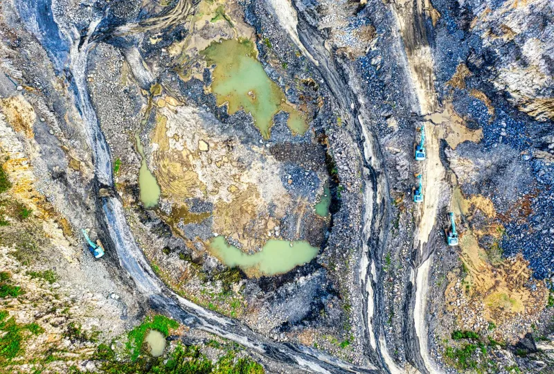 Geological Beauty: Britain's Mineral Heritage Shapes Contemporary Clean Formulations