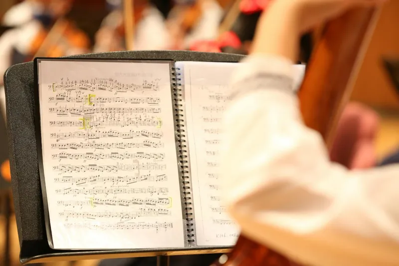 Harmonic Convergence: The Musical Architecture of Modern British Fragrance Design