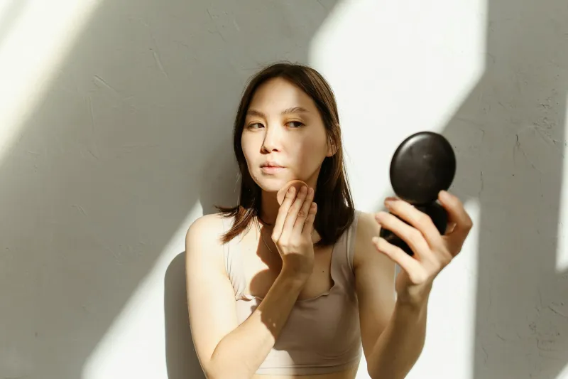 The Intelligent Base: Britain's Beauty Vanguard Abandons Heavy Foundation for Strategic Skin Perfection